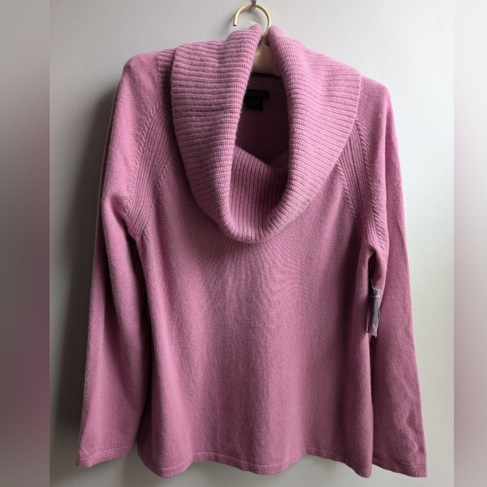 NWT...Cashmere Cowl Neck Sweater Size XL - Picture 2 of 8